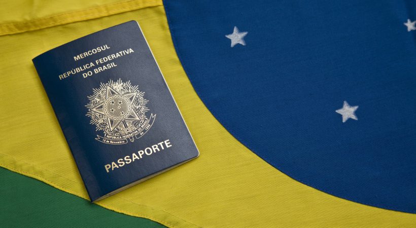 emissão de passaporte suspensa